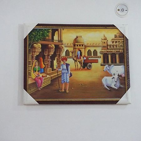 Hotel O Quadis Noida Bagian luar foto