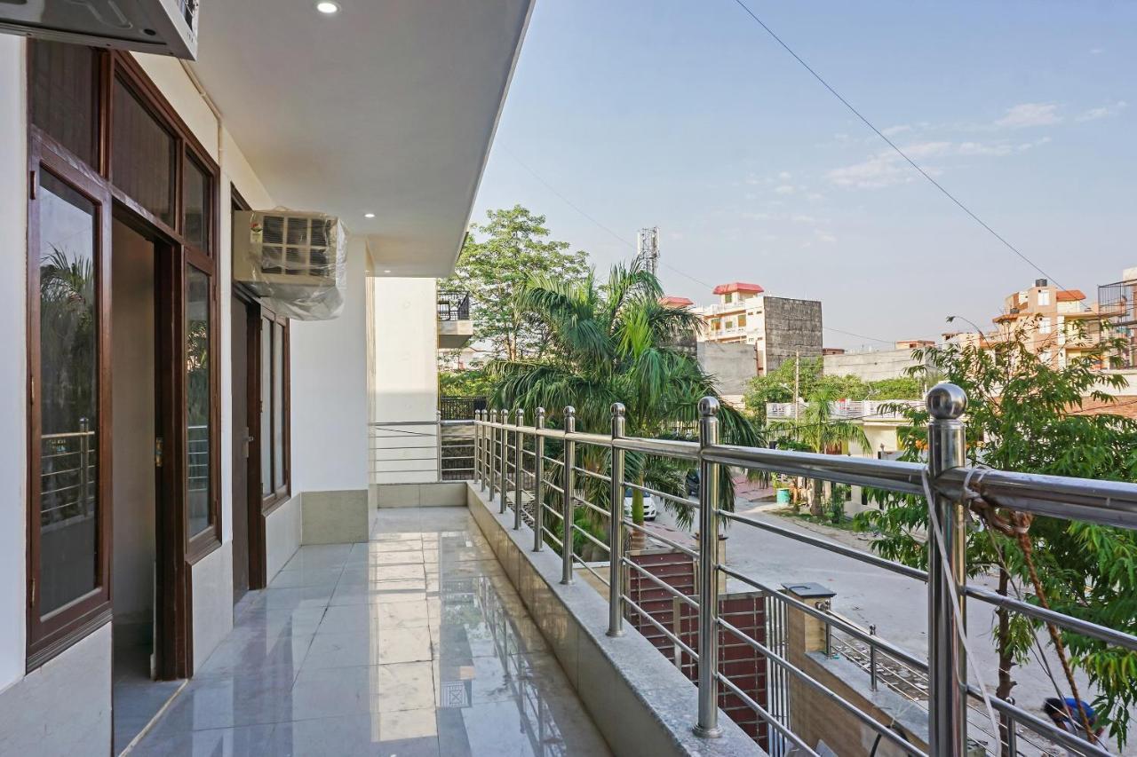 Hotel O Quadis Noida Bagian luar foto